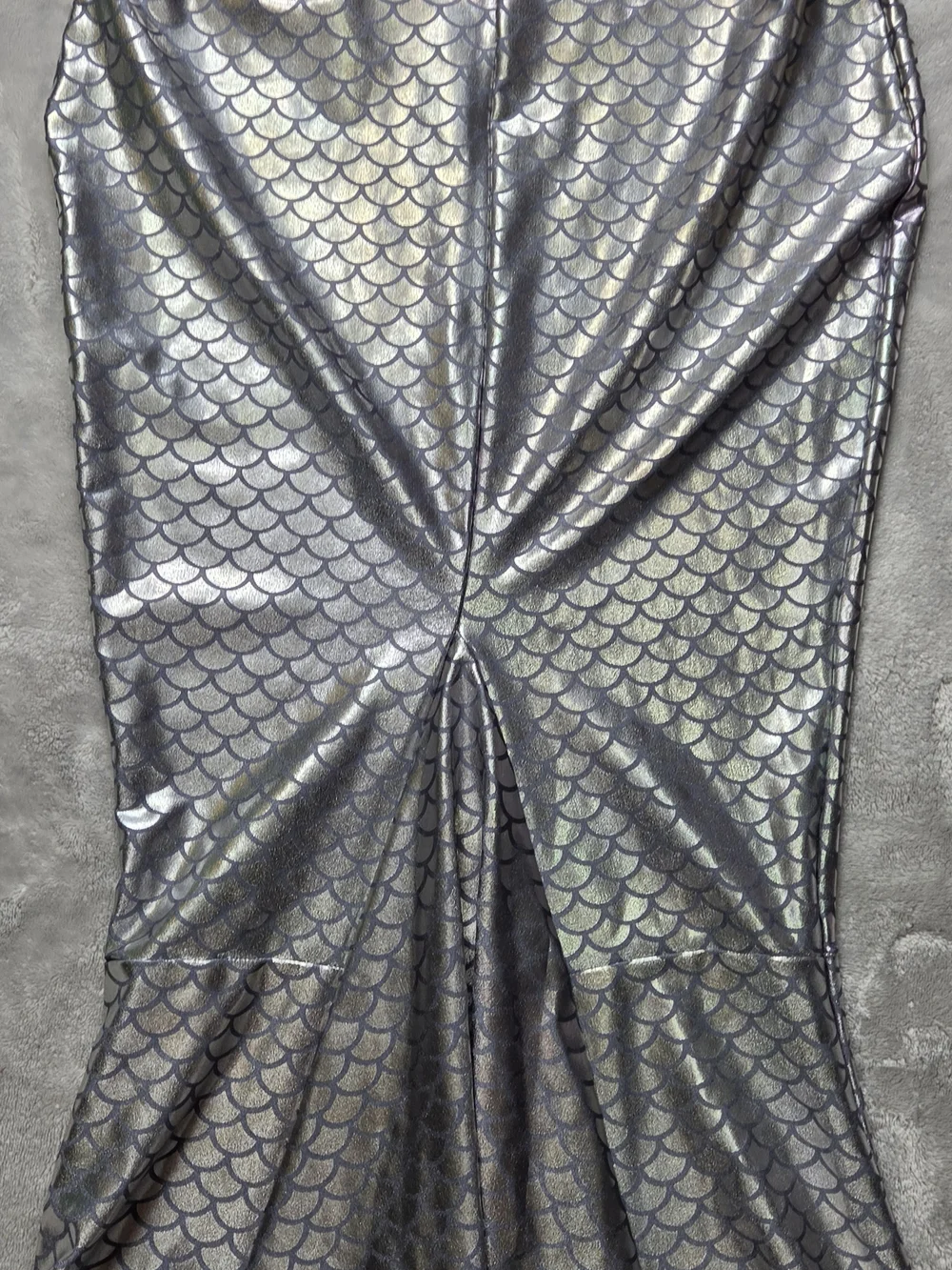 Justice Girls Mermaid Tail Skirt Size L Silver Holographic Costume Dress Up Cosp